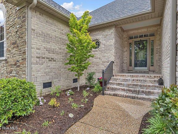 4th image of 2628 Vickery Cove