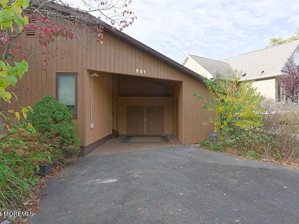 801 Lakeside Drive N, Forked River, NJ 08731