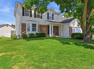 39 Green Pines Cir, Saint Peters, MO 63376