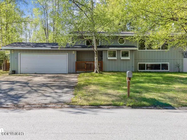7420 Ticonderoga Pl, Anchorage, AK 99502