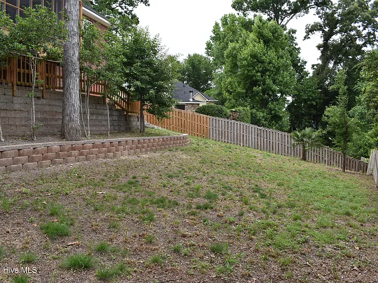 269 Foxfire Ct — Photo 28
