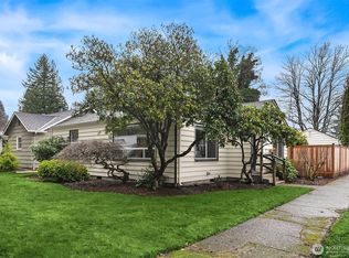 240 Janet Ave N, North Bend, WA 98045