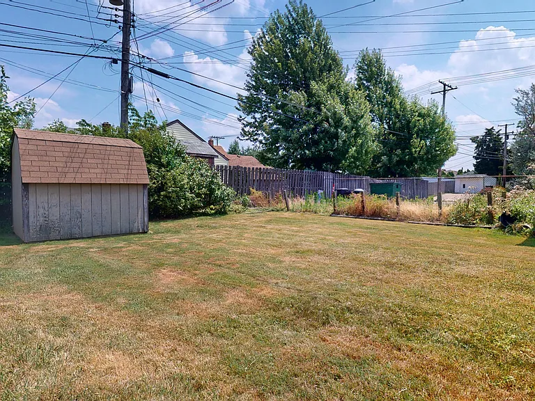 6163 Ridge Rd #1 — Photo 5