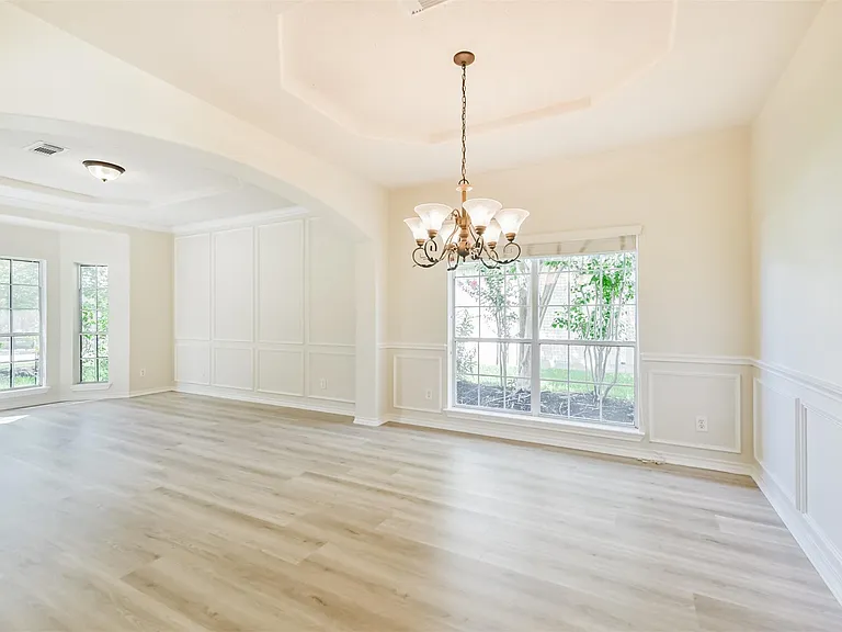 11918 Mariposa Canyon Dr — Photo 24