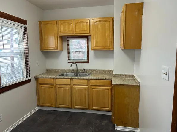 2646-2648 E 122nd St, 2646 E 122nd St #1, Cleveland, OH 44120