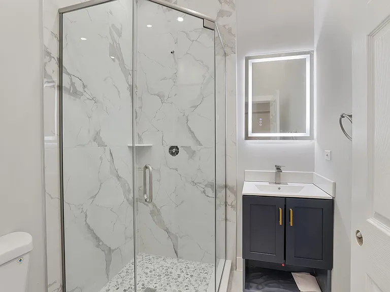 6240 W Belmont Ave #101 — Photo 9