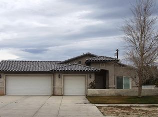 1078 S Marina Dr, Thermal, CA 92274