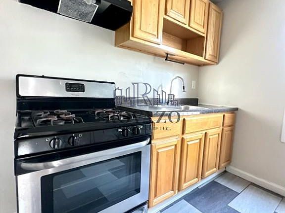 2nd image of 120 Ellis Ave #1B