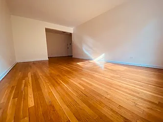 Rented by Silverstein Collection LLC 