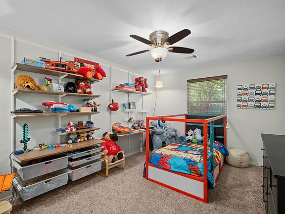 3rd image of 9610 Highmeadow Dr