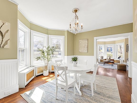 5th image of 86 Milton Ave