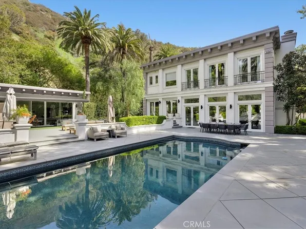 1756 Clear View Dr, Beverly Hills, CA 90210