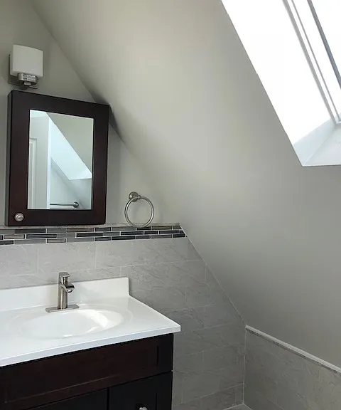 10 Hawthorne Pl #2 — Photo 18