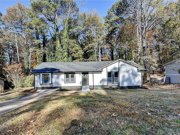 3rd image of 2853 Franklin Rd