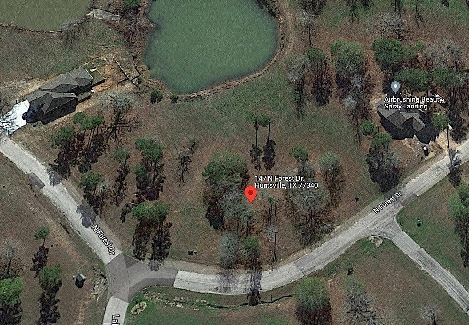 1st image of 147 N Forest Dr