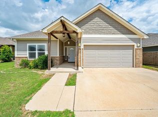 9116 Arman Dr, Yukon, OK 73099