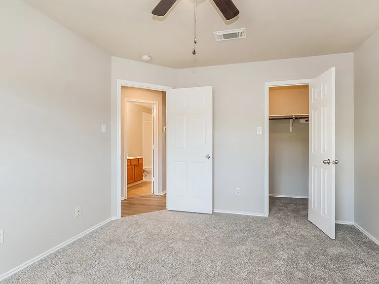 5219 Caymus Dr — Photo 15