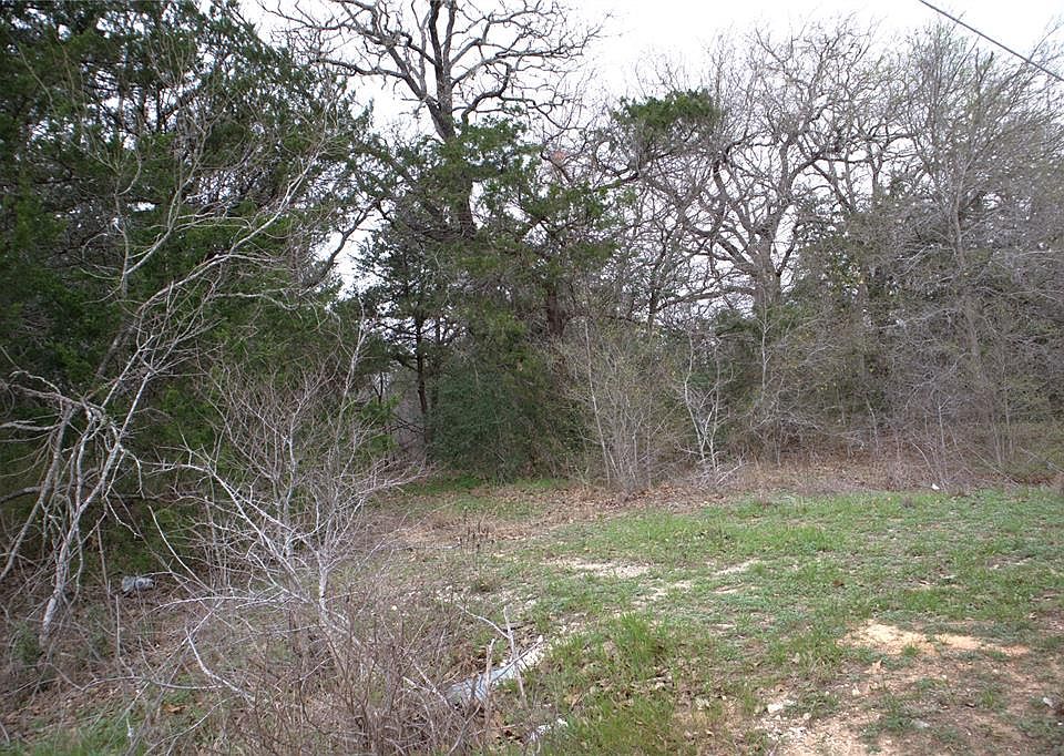 1st image of 122 Scarlet Harts Ln