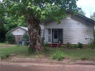 416 Sycamore St, Grapeland, TX