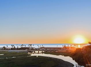 2565 Manchester Ave, Cardiff, CA 92007