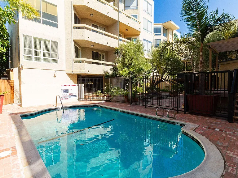 8960 Cynthia St #103 — Photo 14