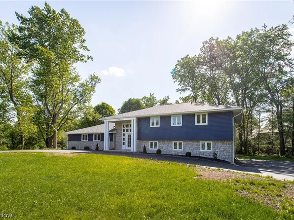 2728 Lander Rd, Pepper Pike, OH 44124