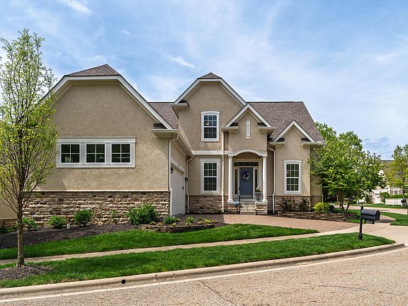 2nd image of 9059 Mediterra Pl