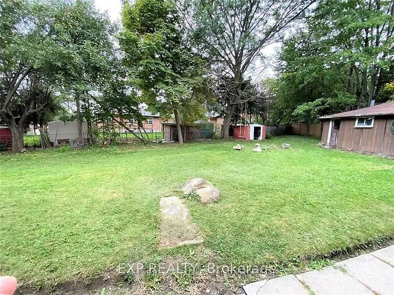 380 Balkan Rd — Photo 15