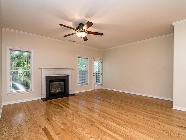 1010 Mica Lamp Ct — Photo 10