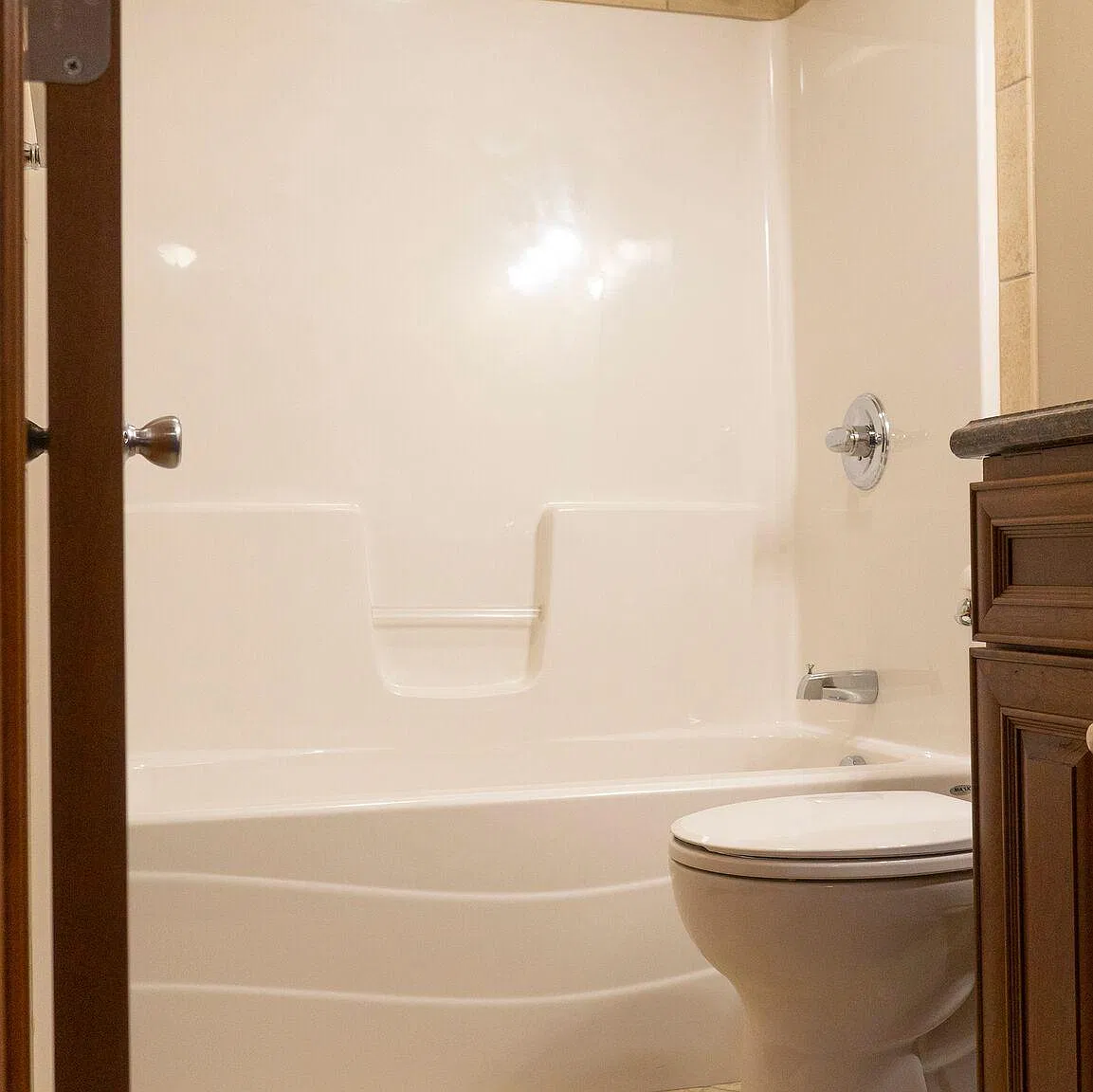 2 bed, 800 sqft, $1,100 — Photo 4