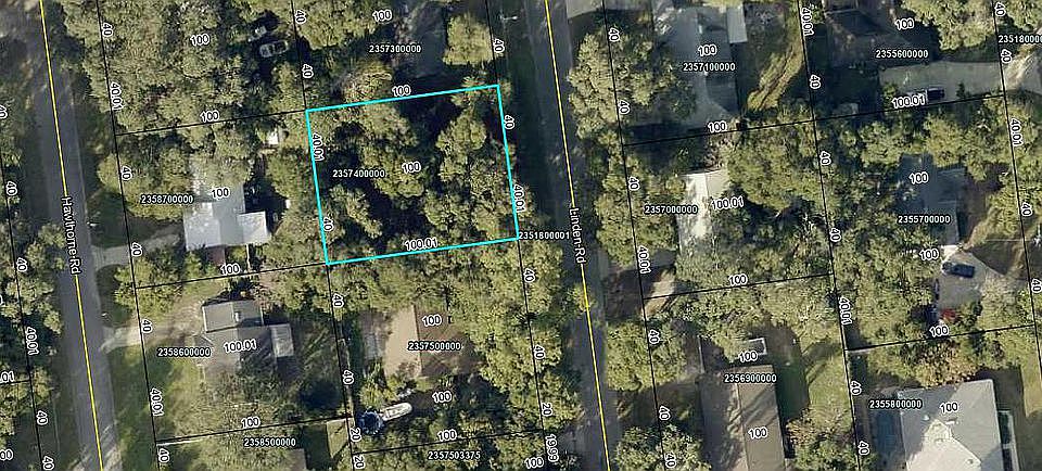 Beautiful treed lot 100X80  