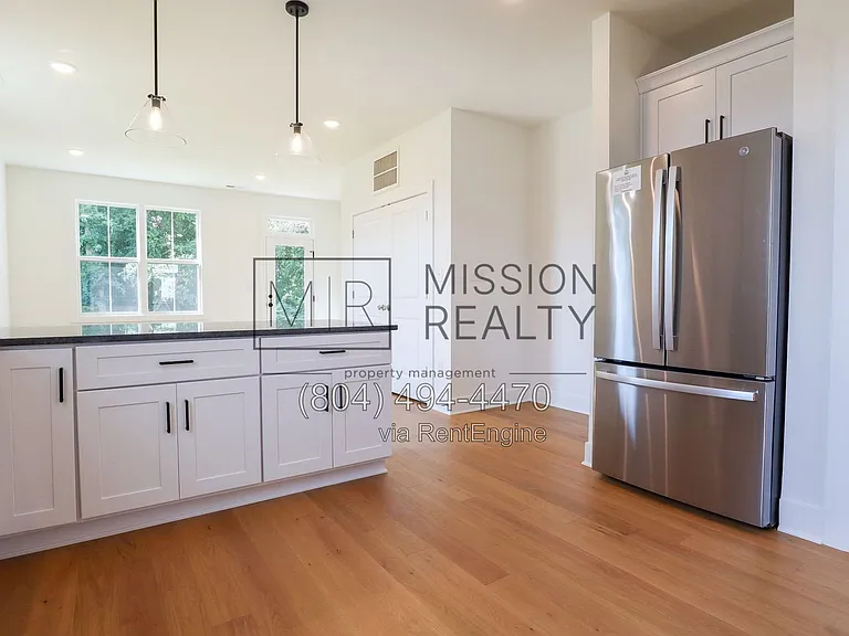 4338 North Ave — Photo 8