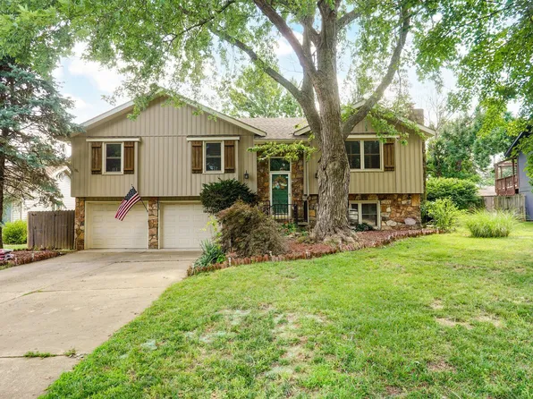 3443 S Kings Avenue, Springfield, MO 65807