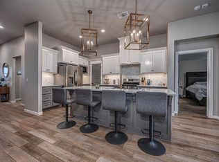 9124 NW 124th St, Yukon, OK 73099