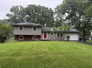 668 Marsh Rd, Pittsford, NY 14534