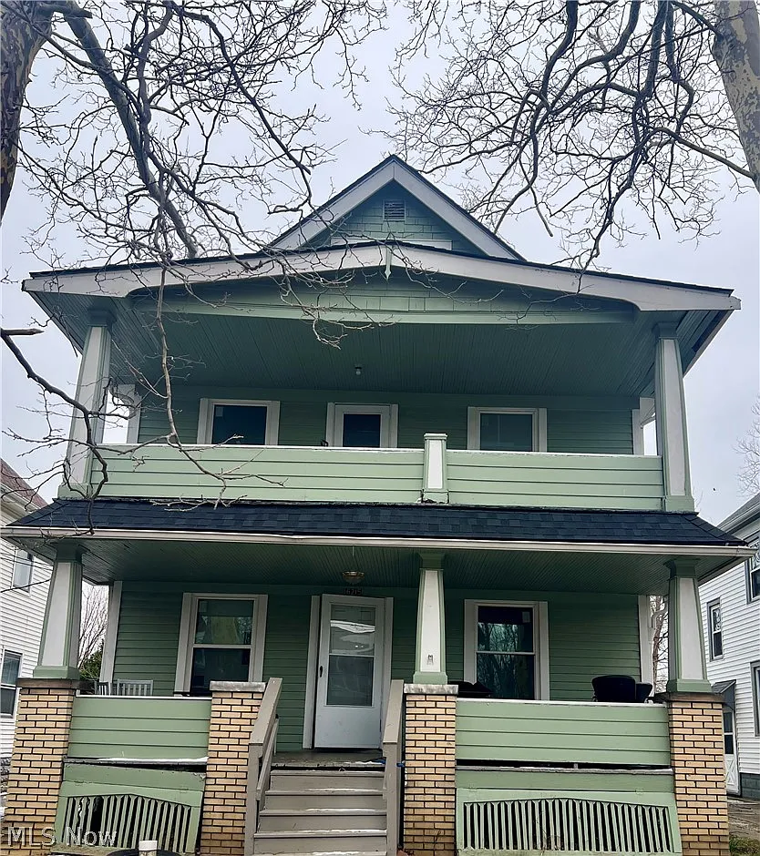 16215 Huntmere Ave photo 1