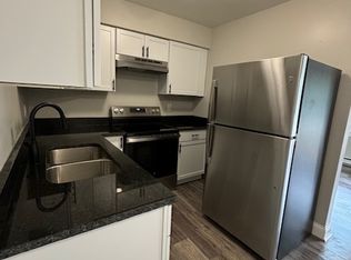 851 150th St #11270755, Hammond, IN 46327