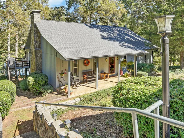 360 Drew Ln, Lavonia, GA 30553