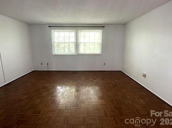 2nd image of 7352 Pebblestone Dr APT A