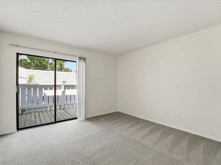 1428 Oak Pl #C — Photo 10