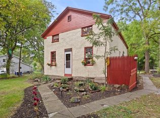 992 Whalen Rd, Penfield, NY 14526