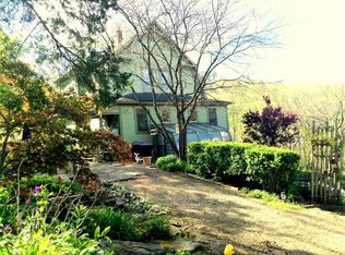 41 Alexander St, Eureka Springs, AR 72632