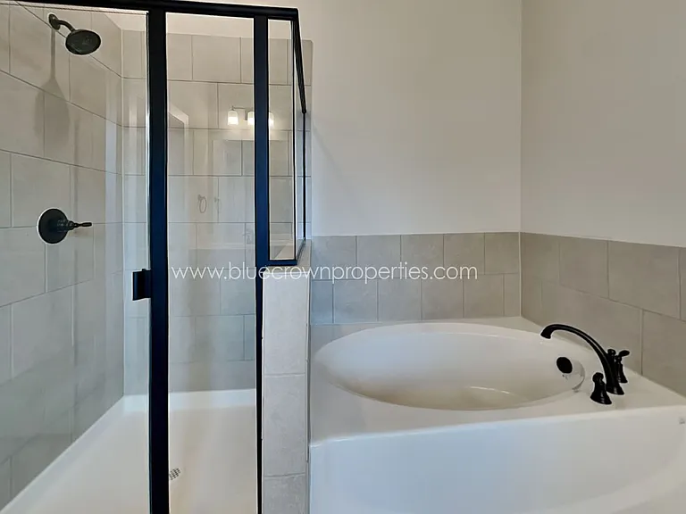 606 Taylor Dr — Photo 10