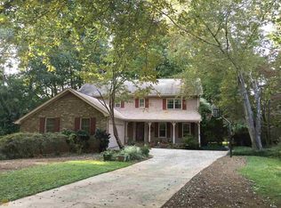 696 Chesterfield Dr, Lawrenceville, GA 30044