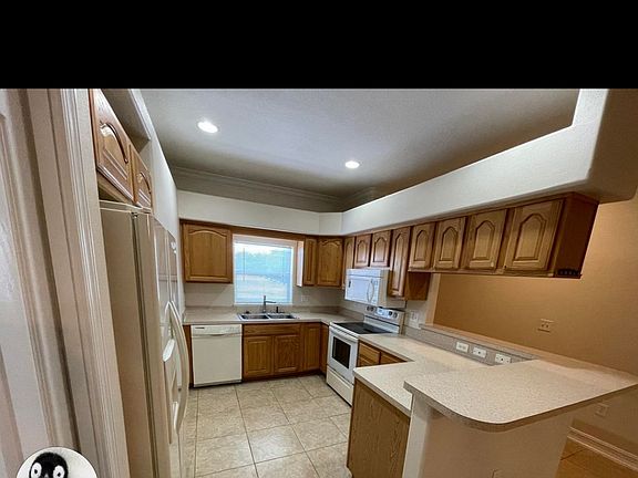 5th image of 2087 Hidden Grove Ln #208