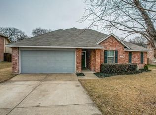 325 Crosscreek Dr, Wylie, TX 75098