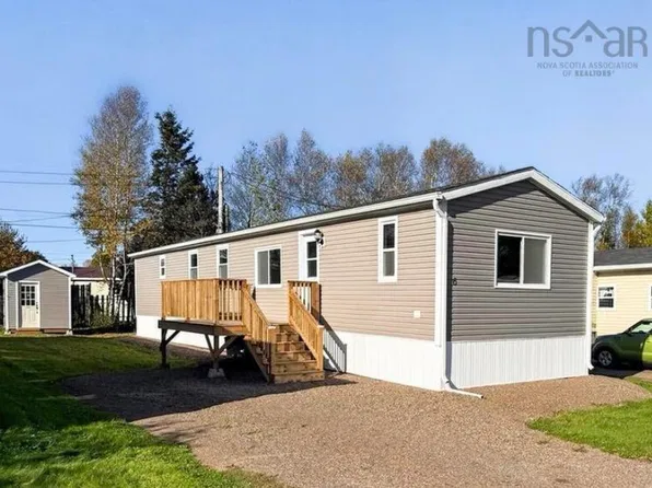 6 Craig Ct, Bible Hill, NS B2N 6L5