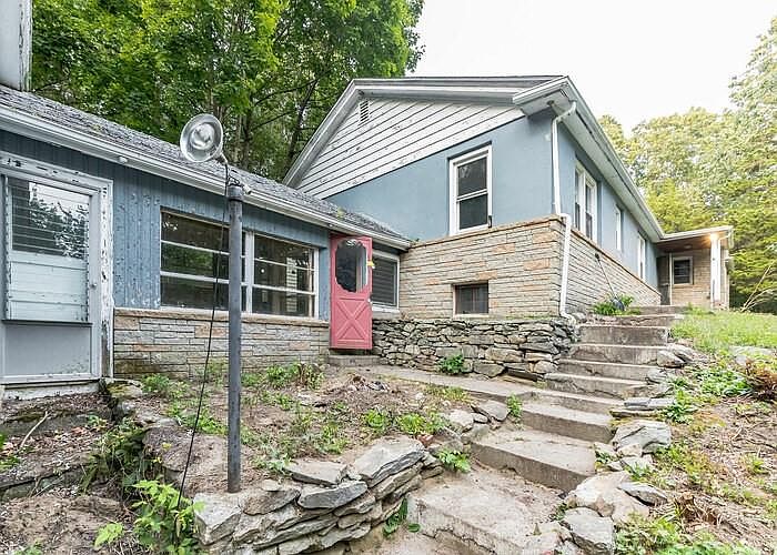 177 Chestnut Oak Rd, Glocester, RI 02814 MLS 1331199 Zillow