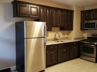 466 Cabot St APT 1, Beverly, MA 01915