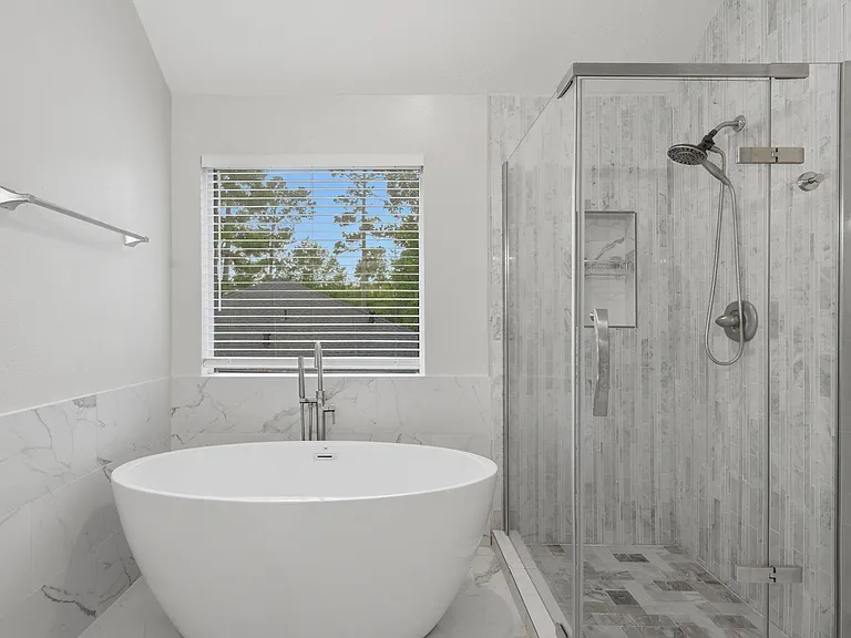 43 N Queenscliff Cir — Photo 24